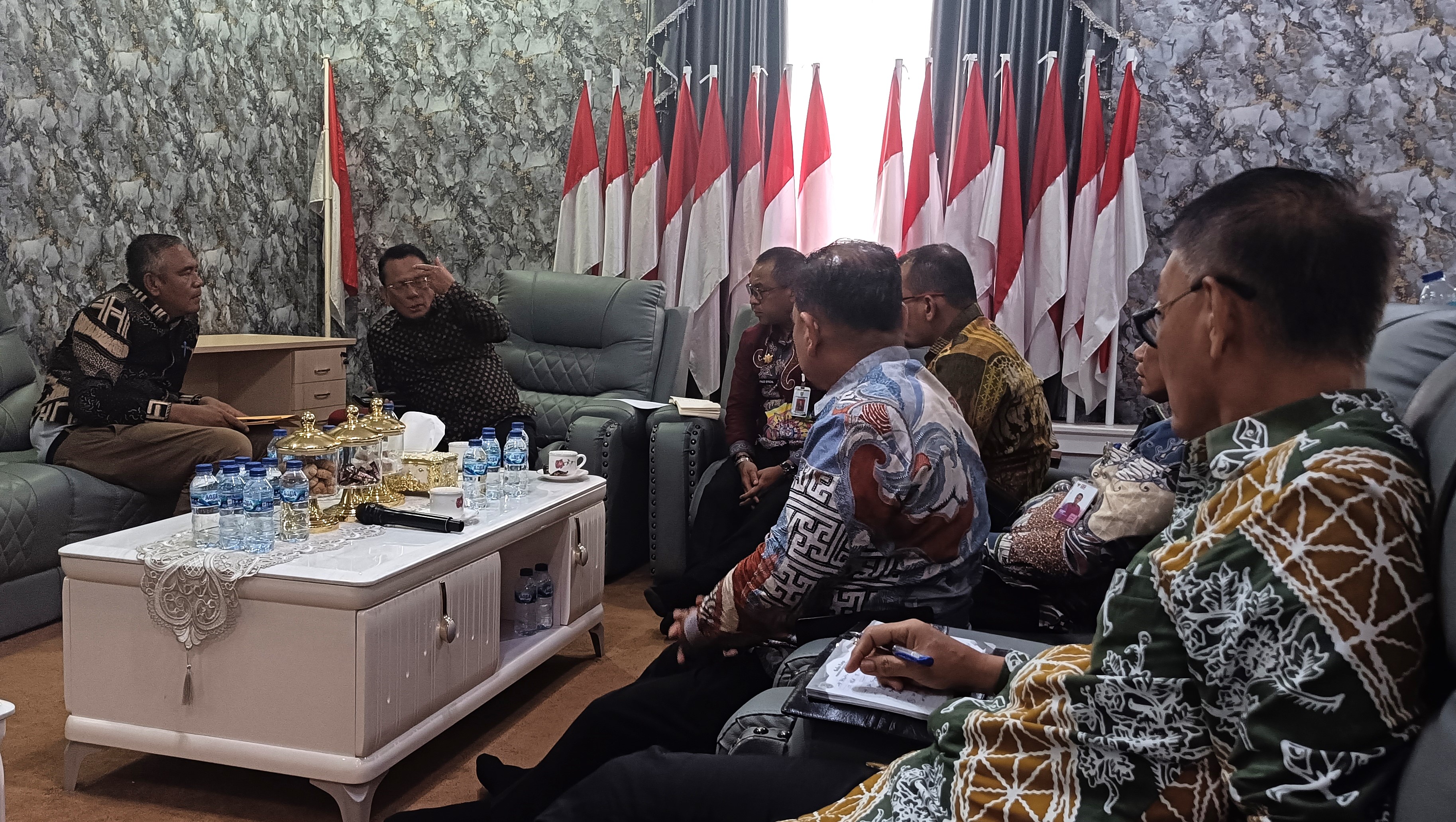 Antisipasi Potensi Meluasnya Karhutla, Bupati Rohil Berikan Sepuluh Arahan